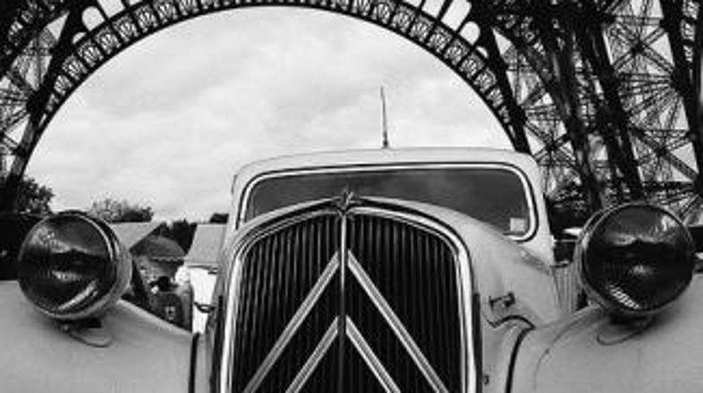 Francija ima zelo pestro zgodovino avtomobilizma, za razstavo na domačih tleh so