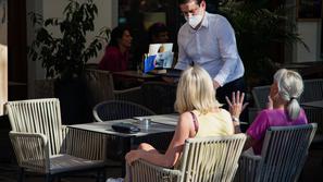 lokal postrežba Ljubljana