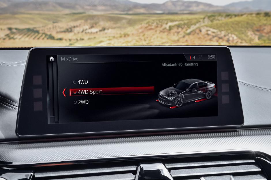 BMW M5 | Avtor: Saša Despot