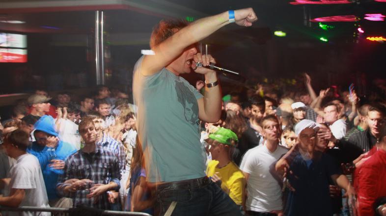 Naelektren disco v Kopru