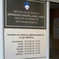 Uradne ure ob sobotah ostajajo.