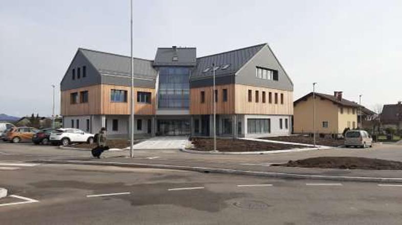 zdrdomcerklje