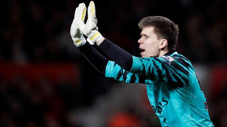 Debi Sczcesnyja je pokvaril Korejec Ji-Sung Park. (Foto: Reuters)