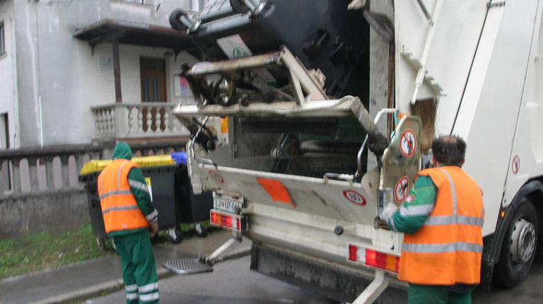 smetnjak, komunala, delavca