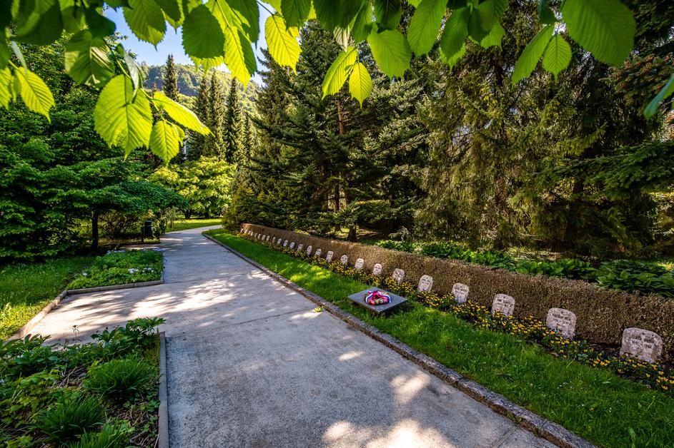 Spominski park na Plavžu, Jesenice