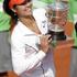 Li Na je prvič dvignila pokal na turnirjih za grand slam!