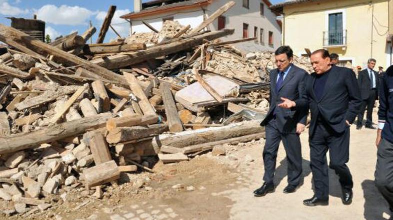 Italijanski premier Silvio Berlusconi si je konec maja s predsednikom Evropske k