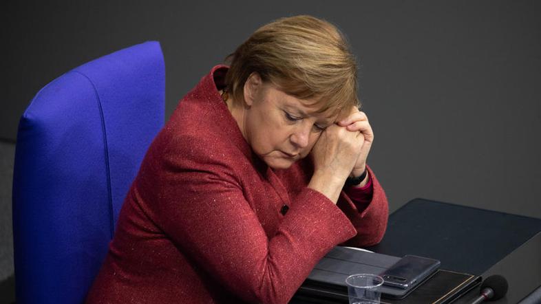 Angela Merkel v Bundestagu