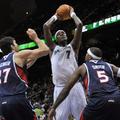 Andray Blatche, Zaza Pachulia in Josh Smith