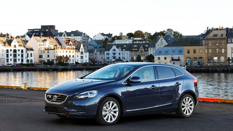 Volvo V40