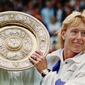 Najuspešnejša med levičarji v Wimbledonu je Martina Navratilova.