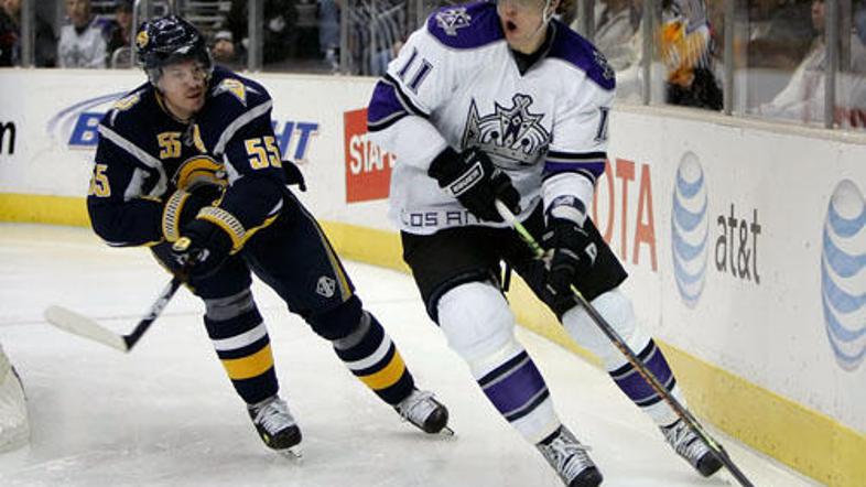 Anže Kopitar, udeleženec All Stars tekme, je k zmagi pomagal s podajo.