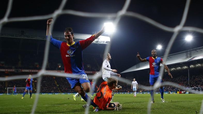 Marouane Chamakh po zadetku na tekmi med Crystal Palace in West hamom