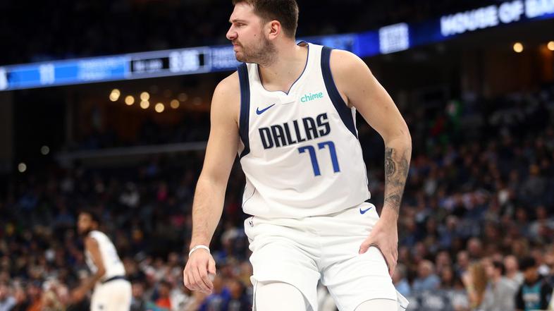 Luka Dončić Grizzlies Mavs