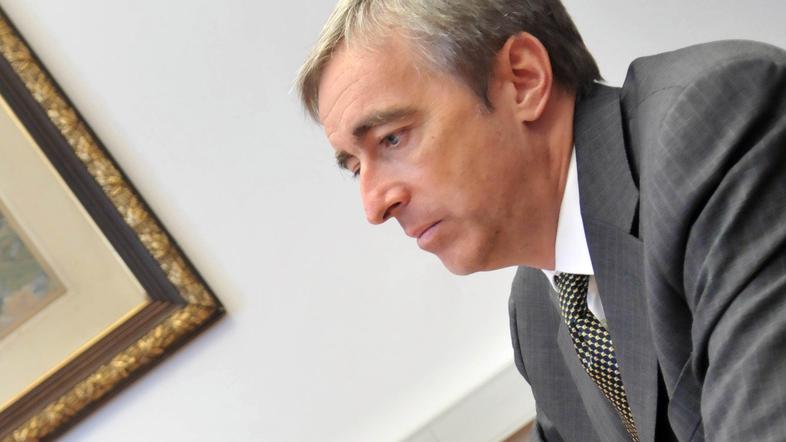 Sestanek Zalarja in Brezigarjeve bo kasneje popoldne. (Foto: Dejan Mijović)