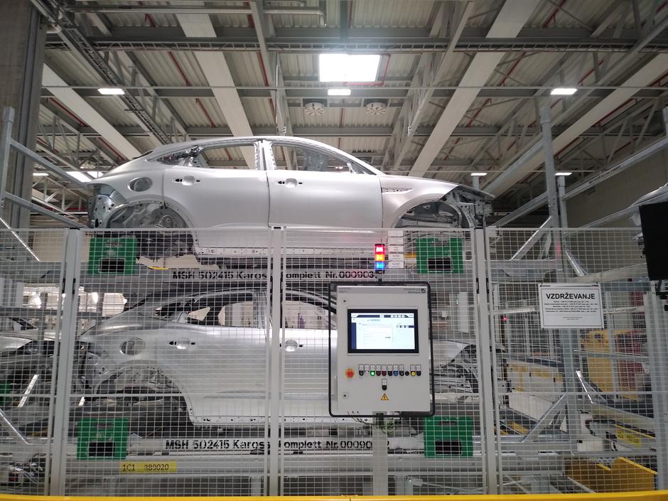 Magna otvoritev | Avtor: 