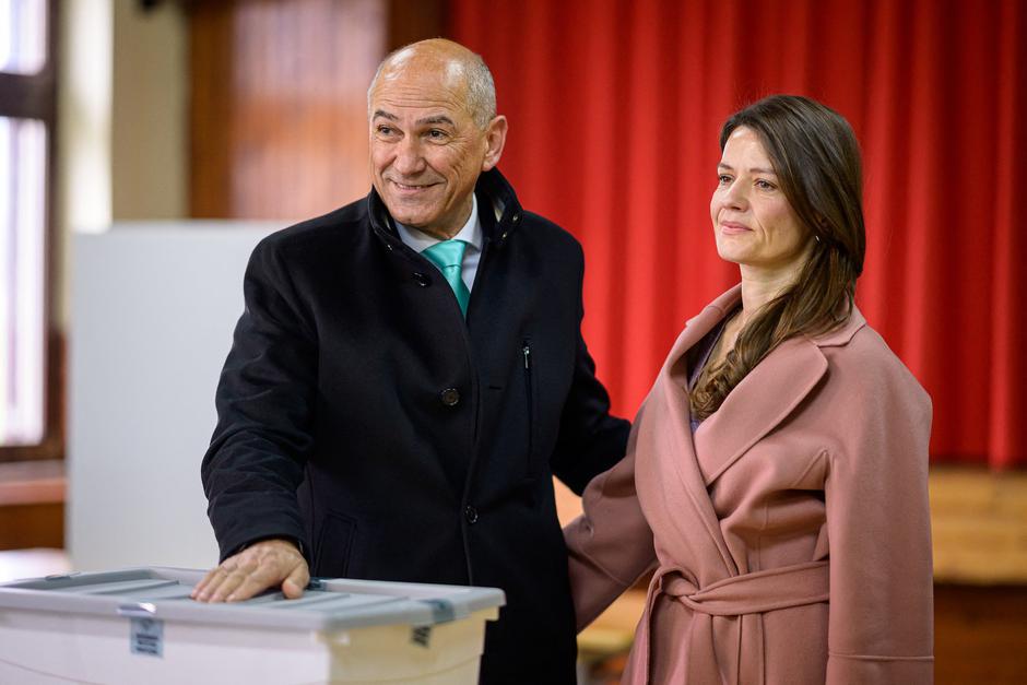 janez janša, urška bačovnik janša | Avtor: Profimedia