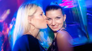 V Cirkusu dišalo po plesni vaniliji