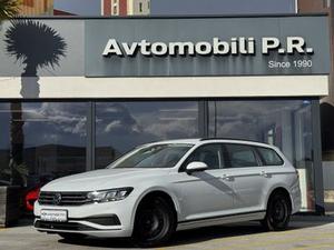 VW Passat Variant 2.0 TDI BMT BASIC DSG-AVT LED NAVI KAMERA