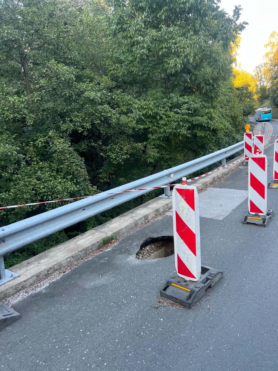 Cesta na Zgornji Velki | Avtor: Matjaž Oman