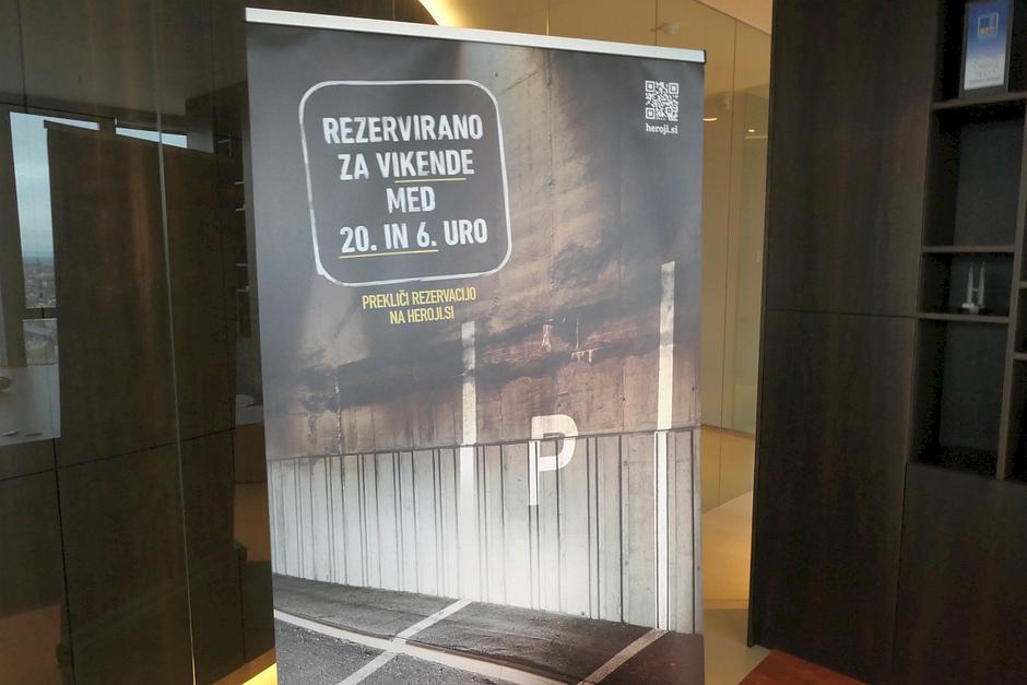 Zavod Vozim Heroji furajo v pižamah | Avtor: Žurnal24 