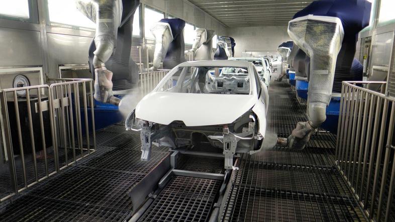 Proizvodnja renault clia v Revozu v Novem mestu.