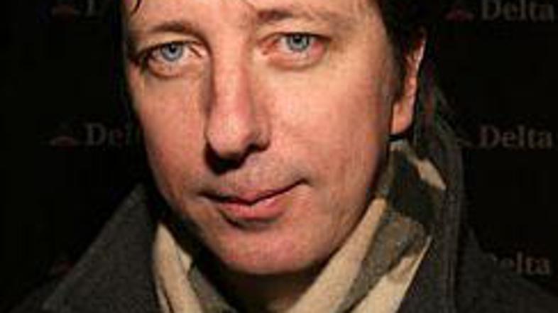 Hal Hartley: "S svojimi filmi nočem dajati občutka gledalcem, da gledajo resničn