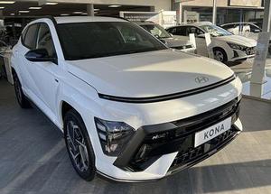 Hyundai Kona 1.6 T-GDI 138 Premium DCT  + ZIMSKE PNEVMATIKE