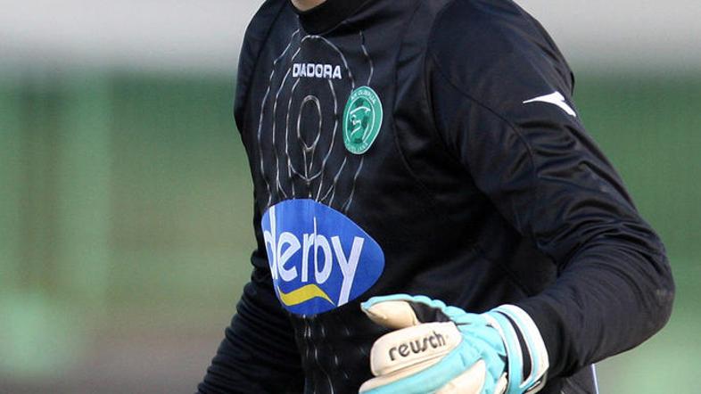 Športni direktor Olimpije Simon Sešlar priznava, da se za Jana Oblaka zanimajo v