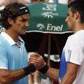 Roger Federer (levo) bo prvi nosilec, Novak Đoković (desno) pa tretji.