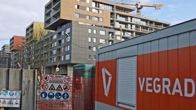 Stanovanja v Celovških dvorih naj bi bila vseljiva konec junija.