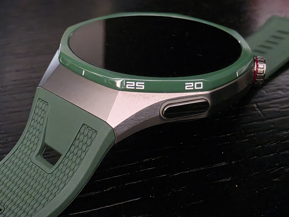 Huawei Watch GT7 Pro | Avtor: D. J.