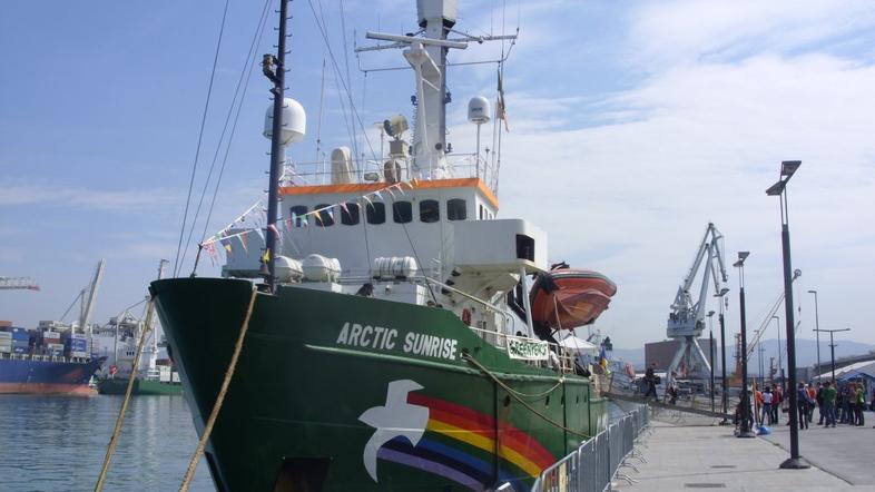 Arctic Sunrise v Kopru 