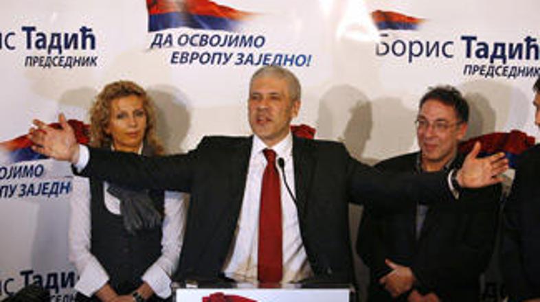Namera Srbov, da bi na Kosovu poleg parlamentarnih volitev izvedli tudi lokalne,