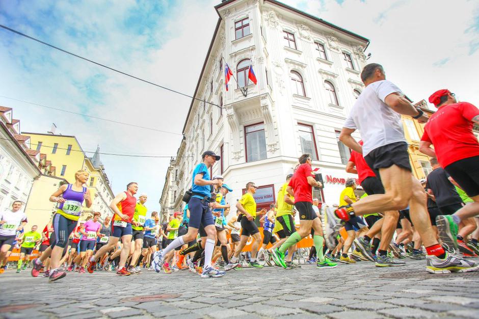 tek trojk | Avtor: Saša Despot