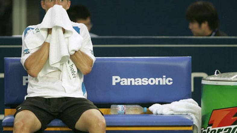 Nikolaj Davidenko med sumljivim dvobojem proti Marinu Čiliću.