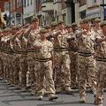 Debelost je čedalje večja ovira bojni pripravljenosti britanskih vojakov.