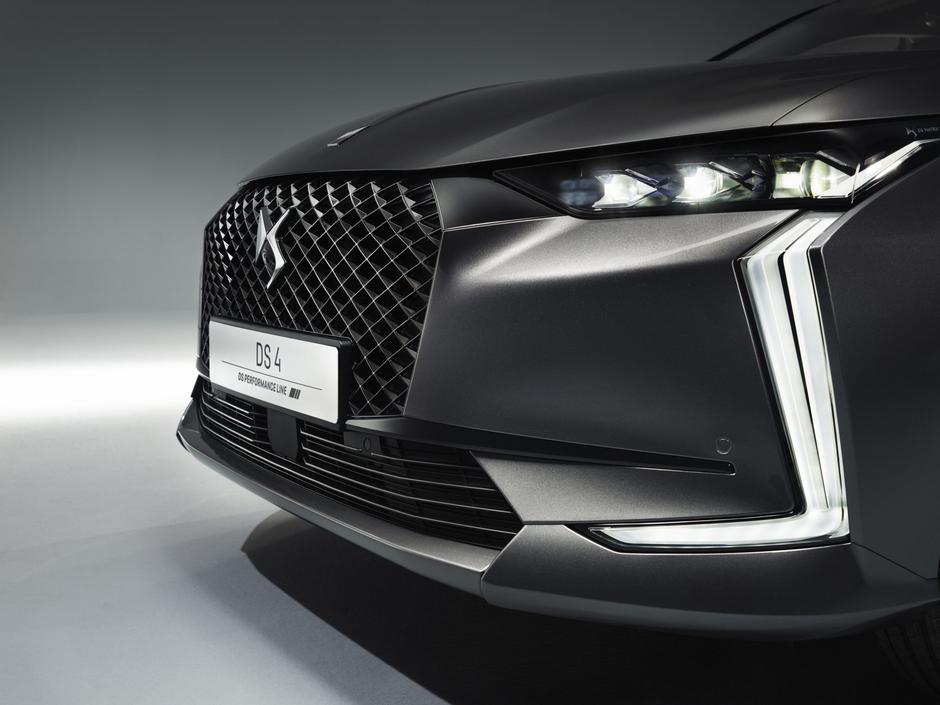 DS4 | Avtor: DS Automobiles