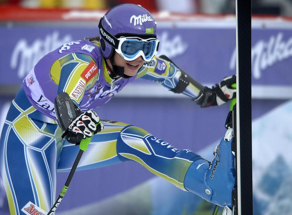 Brez agresivnosti, z veliko napakami in Tina Maze je zaostala 4,04 sekunde. Je z