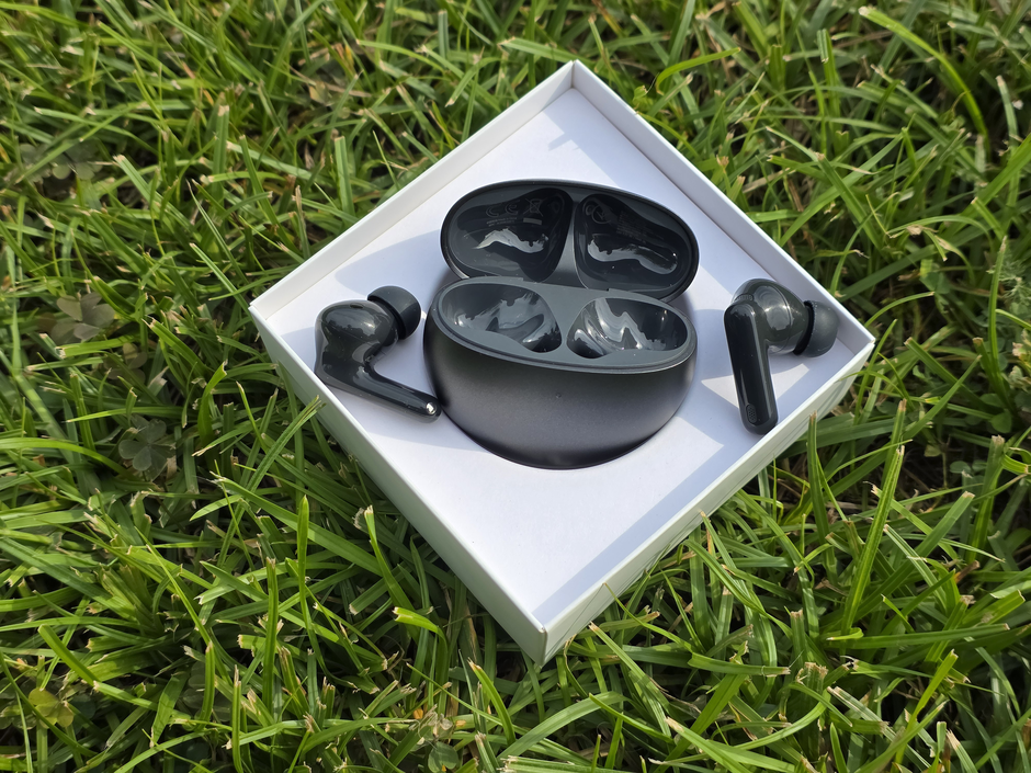 slušalke Huawei FreeBuds 7i | Avtor: D. J.