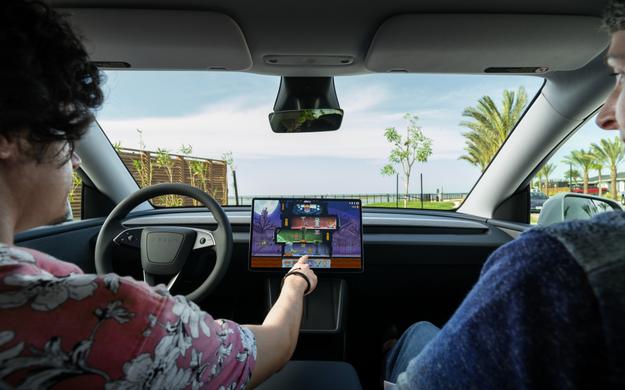 Tesla model Y standard