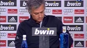 Mourinho telefon novinarska