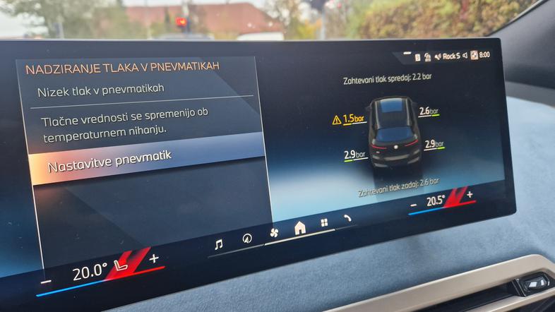 Opozorilo na tlak v pnevmatiki