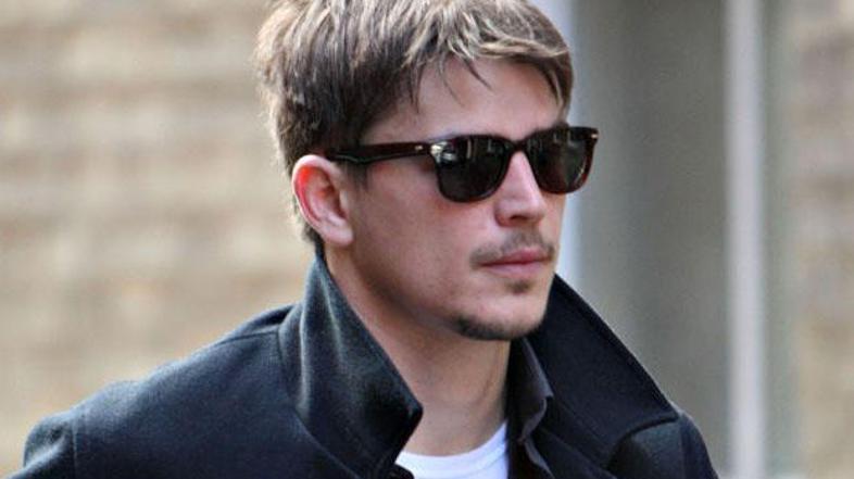 Josh bo odslej pazil, kaj bo pil.