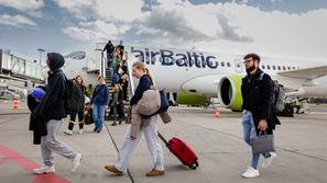 prvi let letalske družbe Airbaltic z Letališča Ljubljana