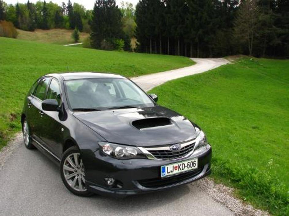 Bolj kot po zunanjščini impreza prepriča po vsebini. Precej drugačen pristop tor