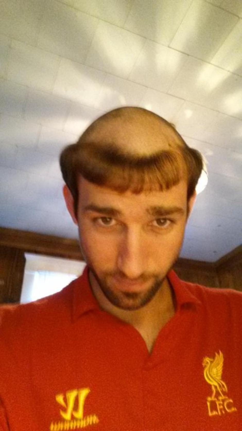 navijač liverpool pričeska | Avtor: Reddit