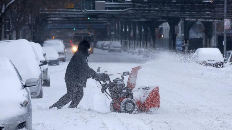 ZDA neurje sneg New York