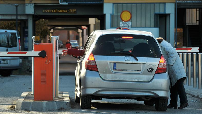 Nov prometni režim je stanovalcem prinesel olajšanje, a ne vsem. (Foto: Anže Pet