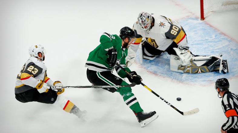 Dallas Satrs : Vegas Golden Knights